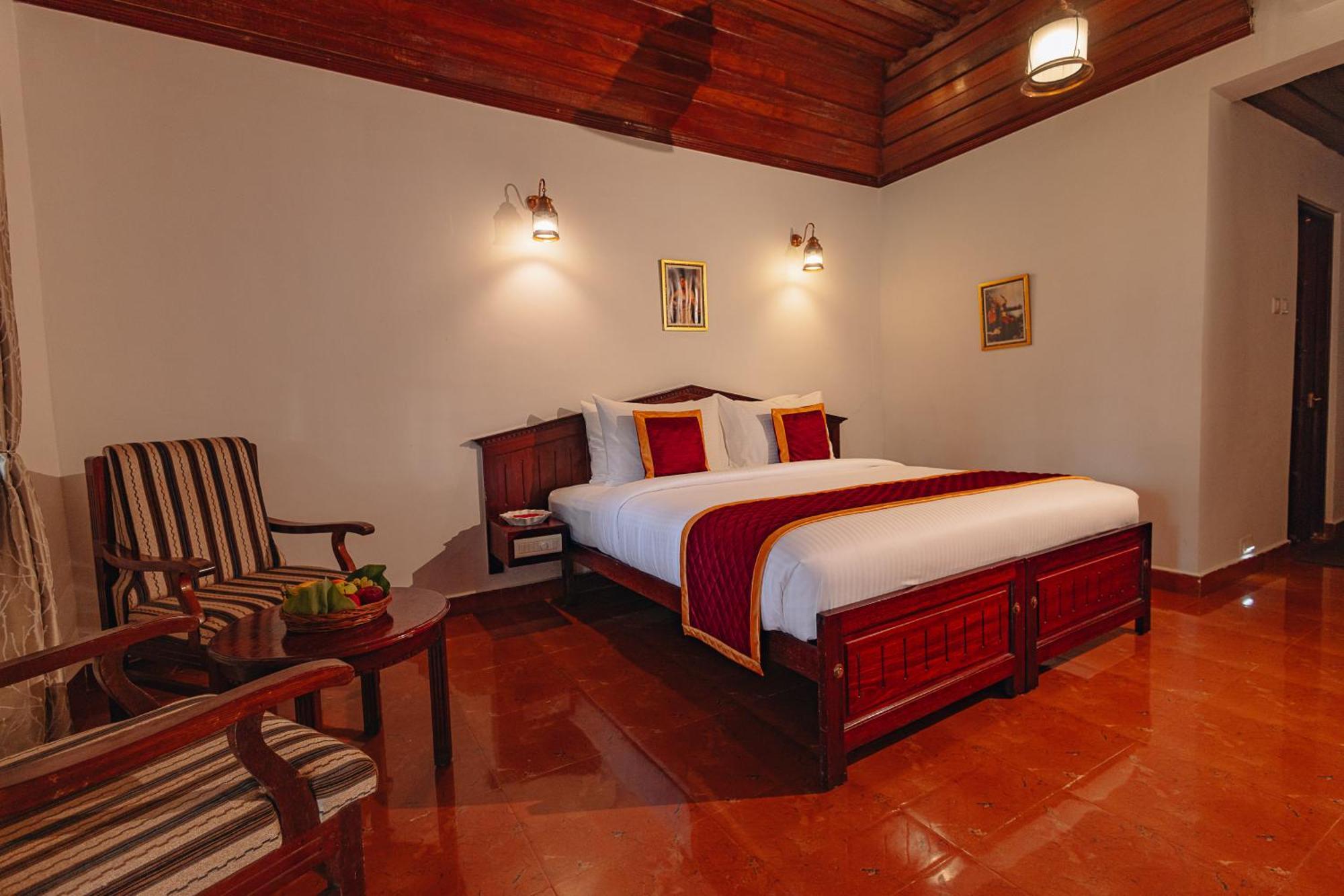 Cocobay Resort คุมาราคม ภายนอก รูปภาพ