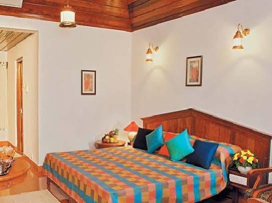Cocobay Resort คุมาราคม ภายนอก รูปภาพ